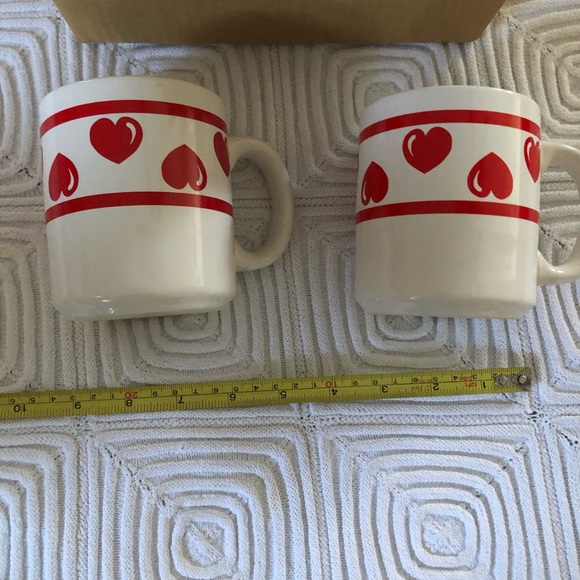 NIB VINTAGE LILLIAN VERNON HEART MUGS - Picture 3 of 7